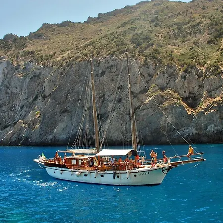 Giallo Limone Bed & Breakfast Teulada