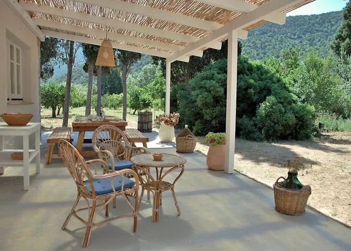 Giallo Limone לינה וארוחת בוקר טאולאדה